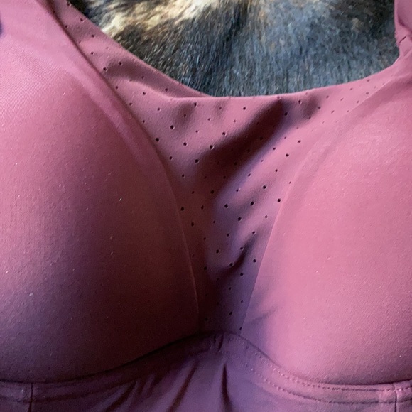 Lululemon Run Times Bra 32D - Picture 3 of 5